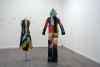 Ella Seifert: o.T. (Top, Rock, Jacke, Hose) 2004 Oel auf Leinwand, genaeht (hinten) Caroline Singeisen: o.T., 2004 Durchreibung auf Wand Foto ©Elisabeth Schiess &nbsp;